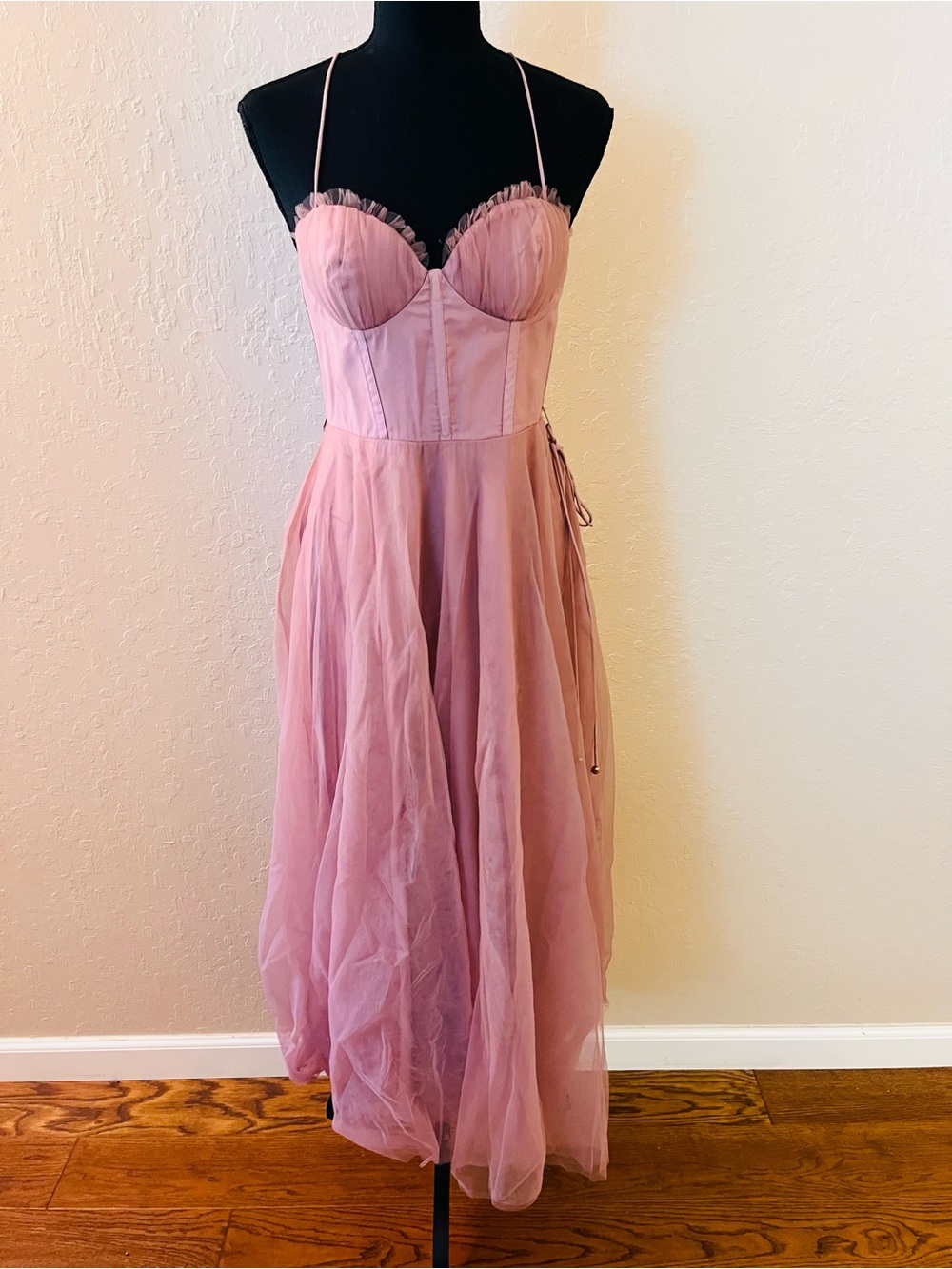 Selfie Leslie Pink Tulle Corset Midi Dress